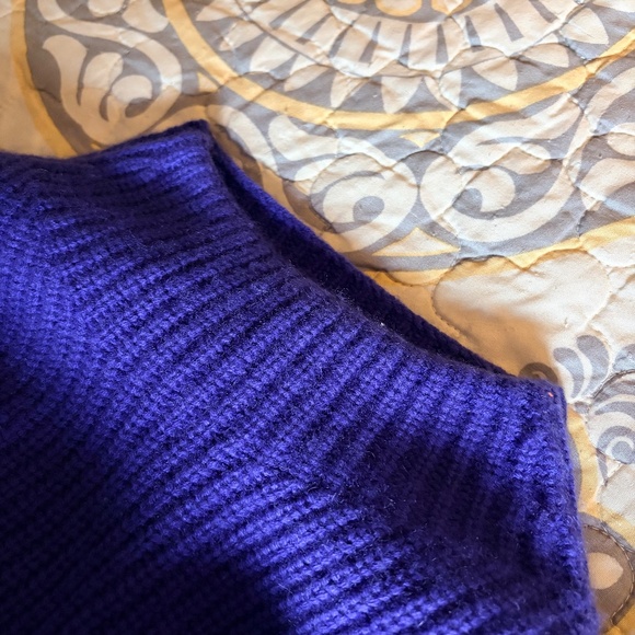 Athleta Wool, Cashmere Purple Azalea Chunky Mock Neck Cross over Sweater, Medium - Picture 11 of 11